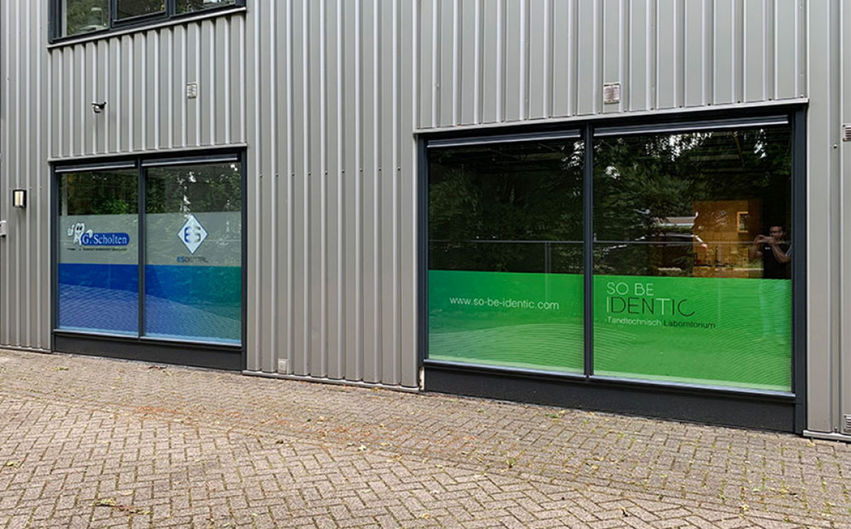 Decoratieve raamfolie buitenzijde